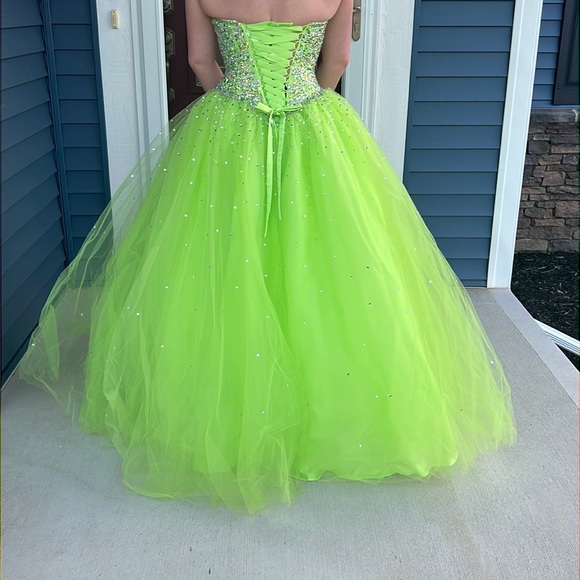 PAPARAZZI BY MORI LEE Lime Green Prom Dress - Picture 5 of 7
